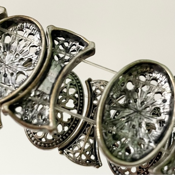 Vintage Silver Tone Filigree Stretch Bracelet - Picture 11 of 13